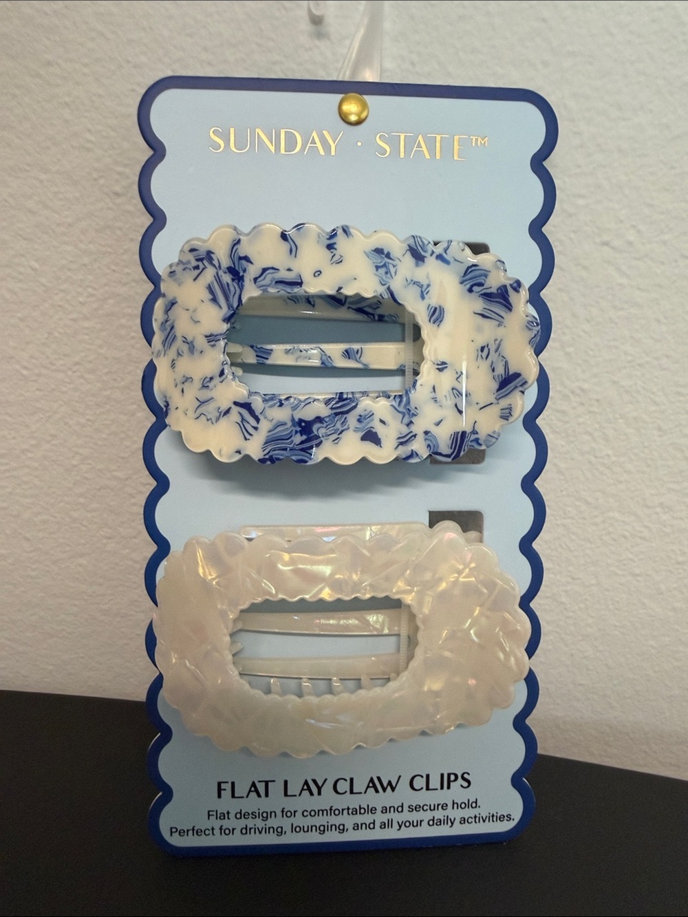 Sunday State | Vintage Inspired Iridescent Flat Lay Claw Clip Set 💙